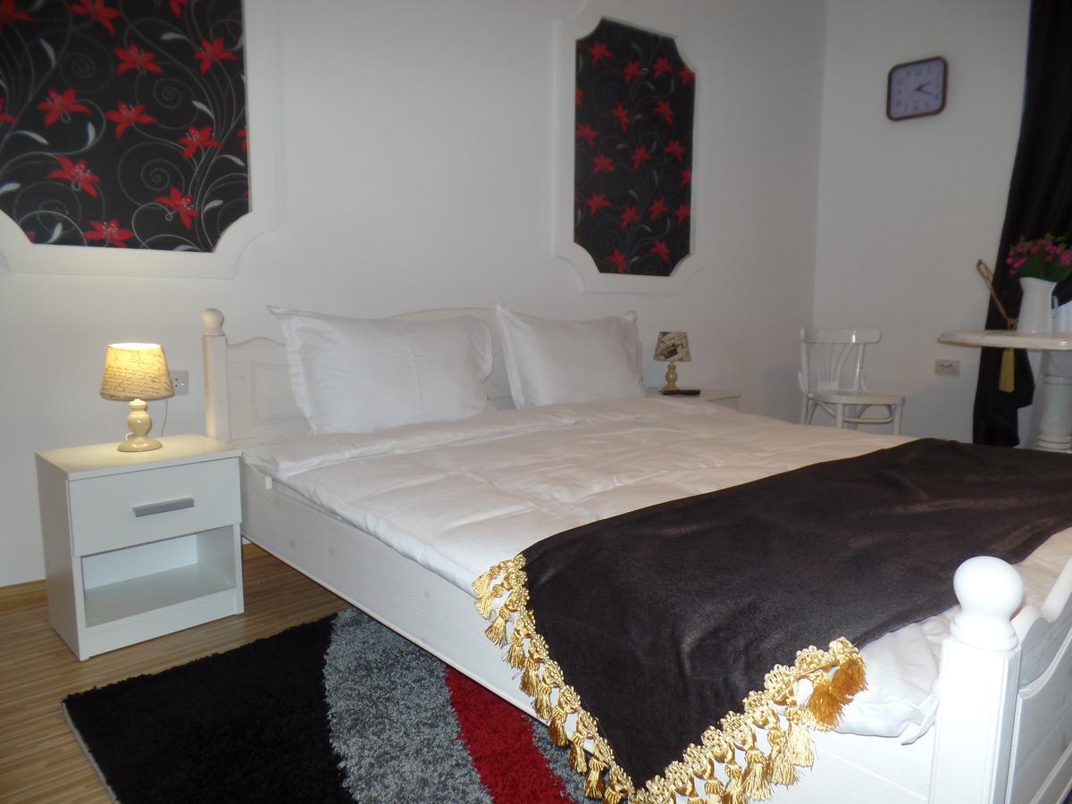 Apartament Bianca Hotell Sibiu Eksteriør bilde