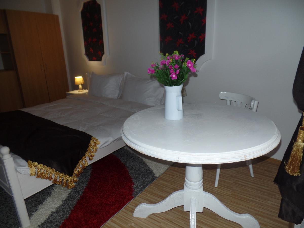 Apartament Bianca Hotell Sibiu Eksteriør bilde